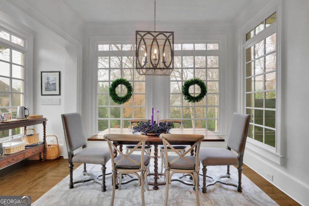 4084 Peachtree Dunwoody Road Atlanta - 12