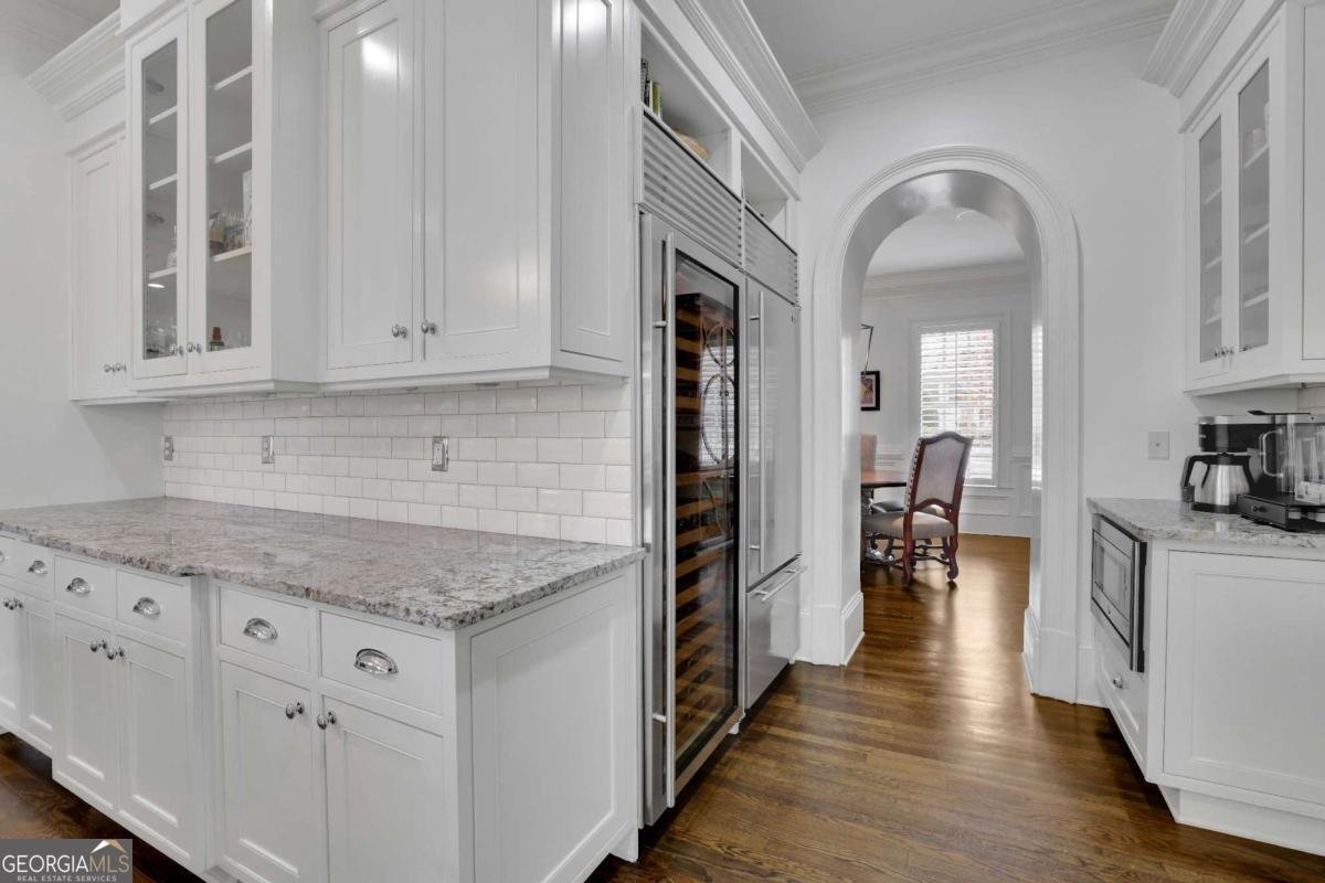 4084 Peachtree Dunwoody Road Atlanta - 13
