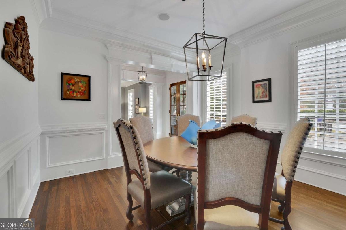 4084 Peachtree Dunwoody Road Atlanta - 19