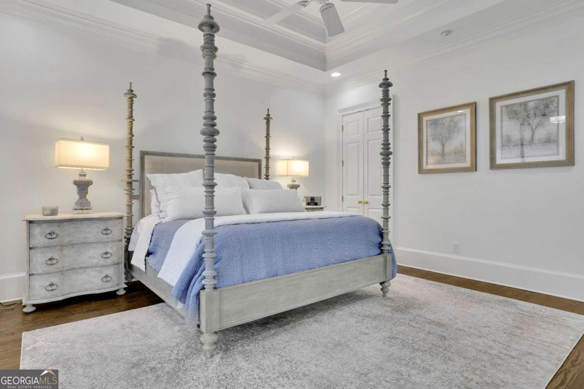 4084 Peachtree Dunwoody Road Atlanta - 21