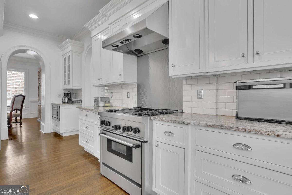4084 Peachtree Dunwoody Road Atlanta - 7