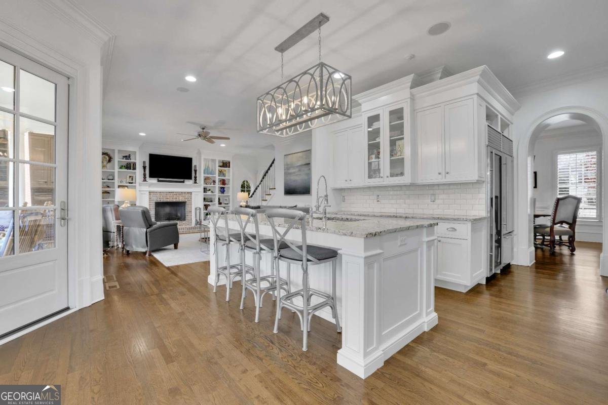 4084 Peachtree Dunwoody Road Atlanta - 8