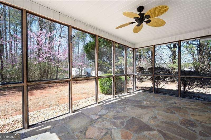85 Stiles Drive Dallas - 33