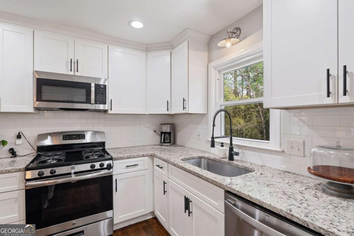 5725 Brenda Drive Mableton - 11
