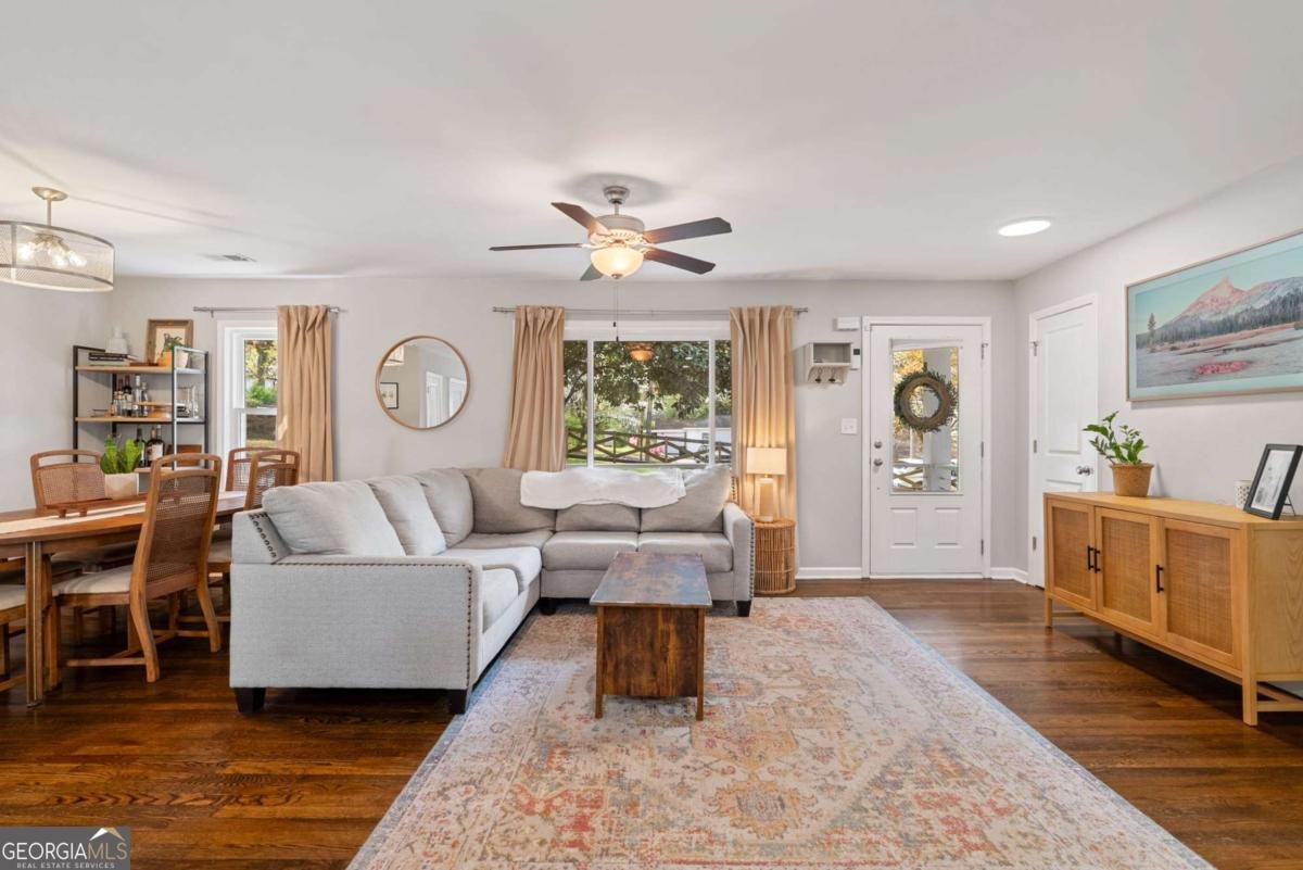 5725 Brenda Drive Mableton - 5