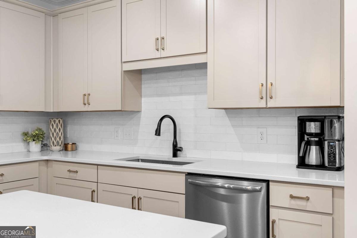 153 Witter Way Woodstock - 12