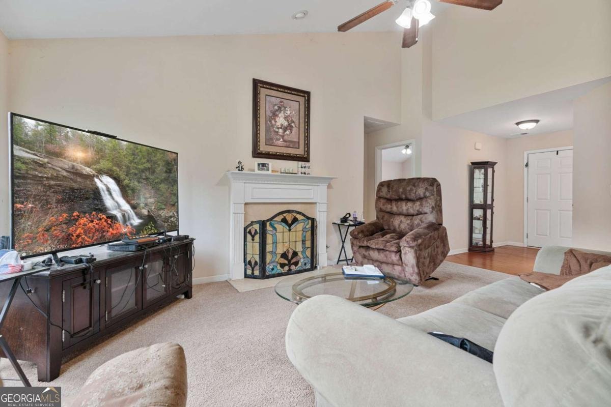 3834 Hawk Tail Drive Loganville - 1
