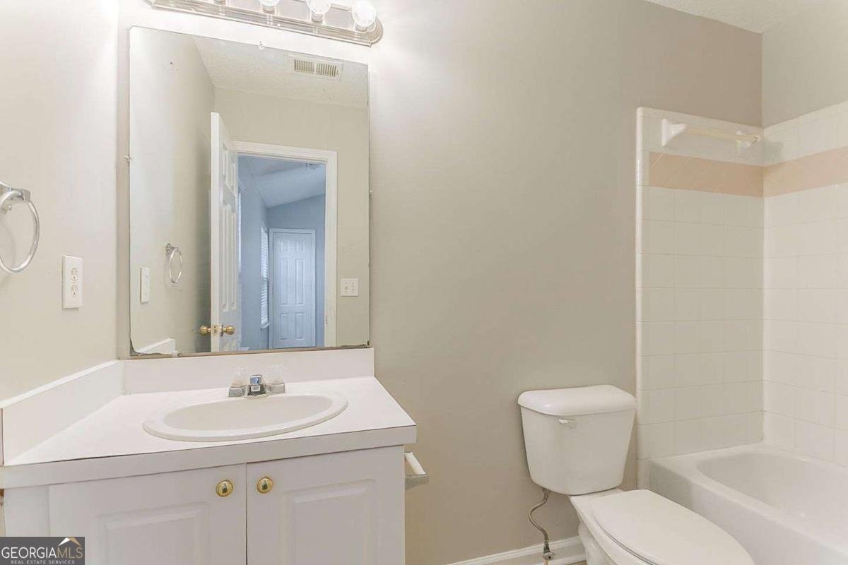 257 Turnstone Road Stockbridge - 12