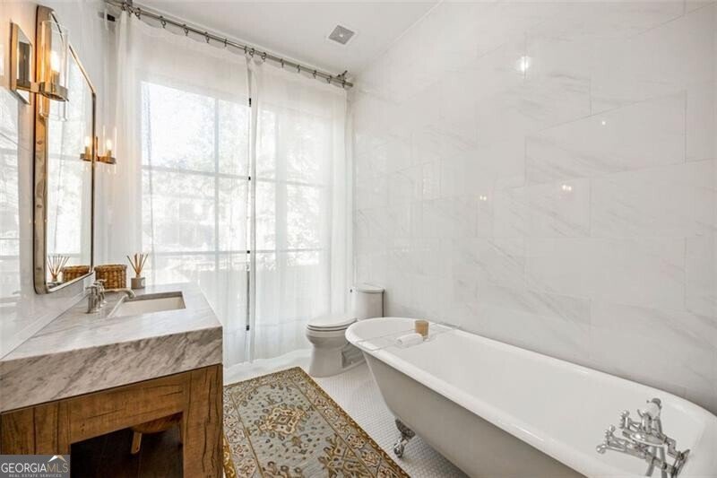 513 SAINT CHARLES Avenue Atlanta - 26