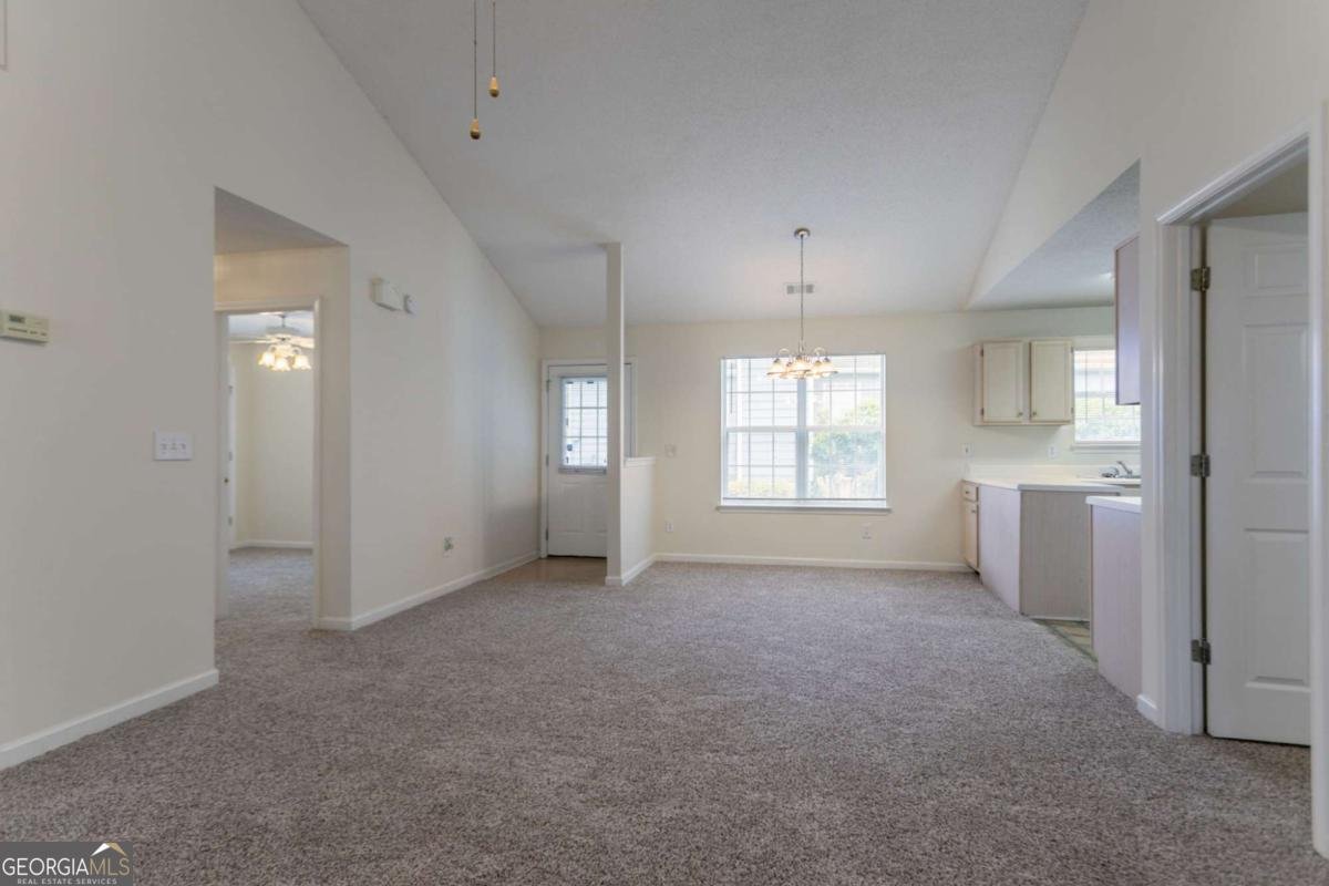 1321 Waterton Trail Douglasville - 10