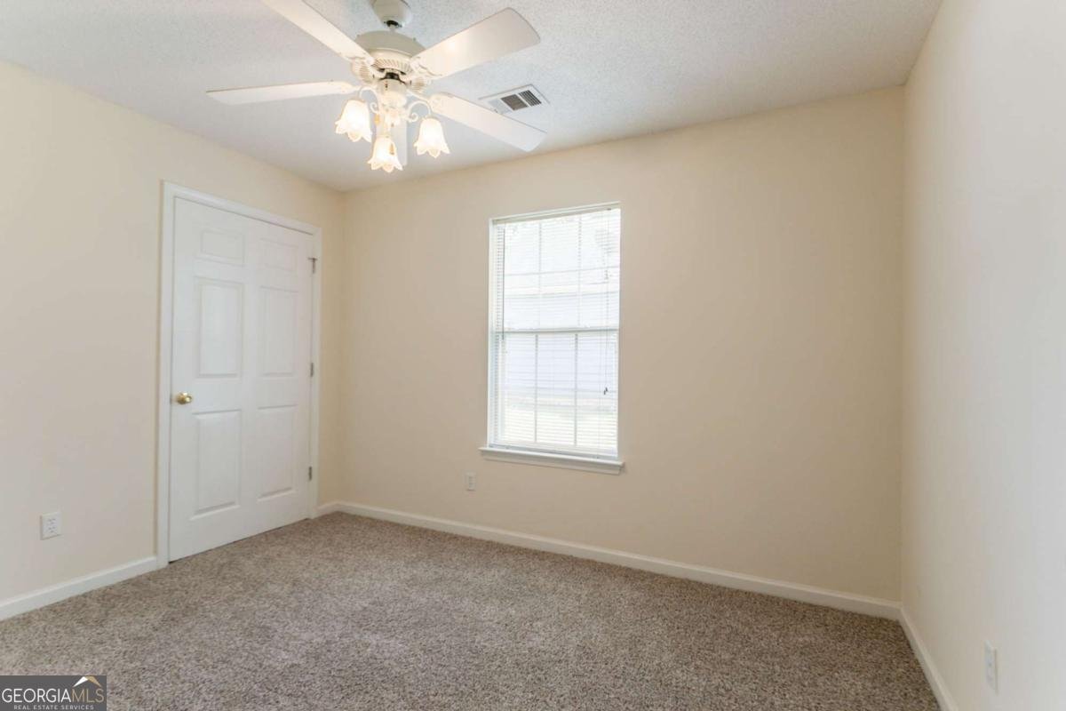 1321 Waterton Trail Douglasville - 26