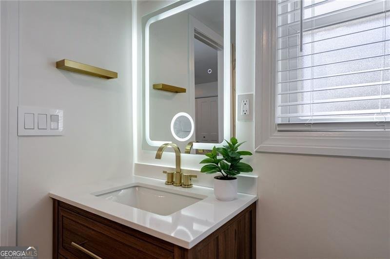 4282 Roswell Road Atlanta - 29