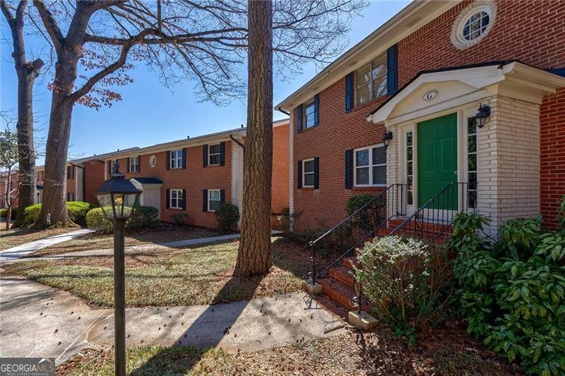 4282 Roswell Road Atlanta - 36