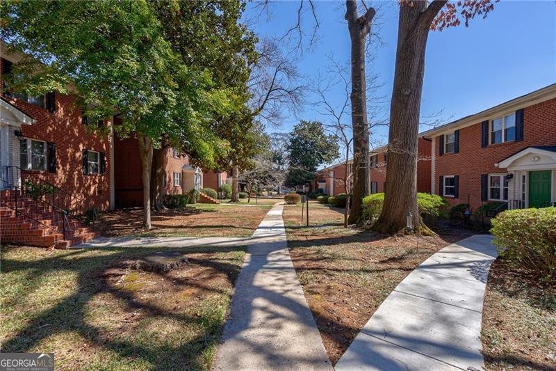 4282 Roswell Road Atlanta - 38
