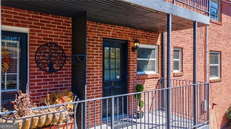 4282 Roswell Road Atlanta - 46