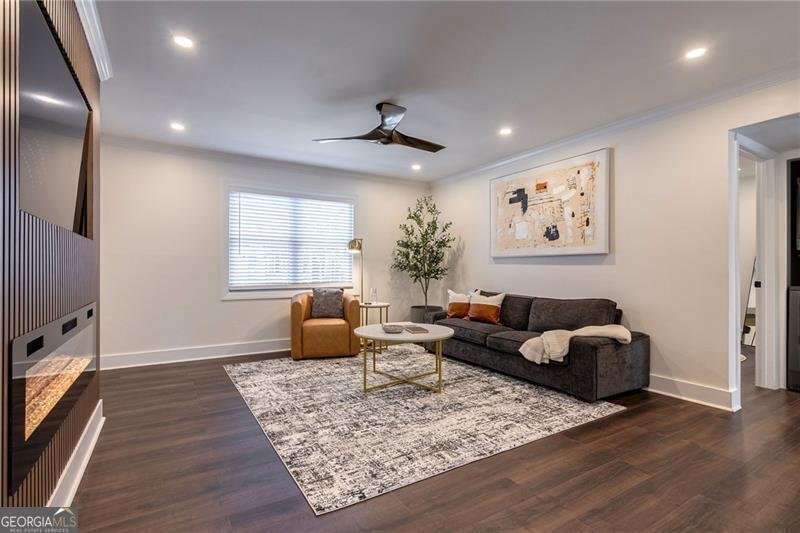 4282 Roswell Road Atlanta - 9