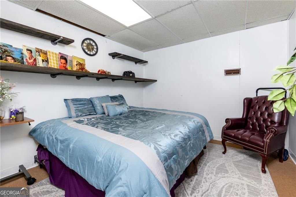 2111 Yorkshire Court Woodstock - 33