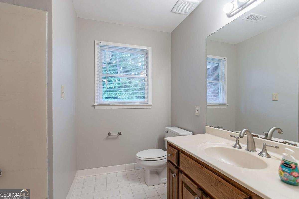 214 Jamestown Avenue Jonesboro - 36
