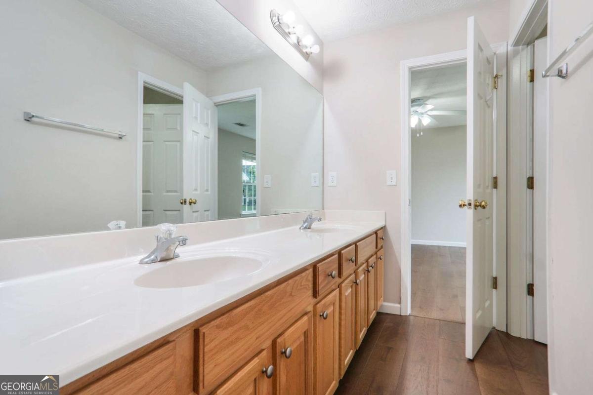 841 Holly Meadow Drive Buford - 24
