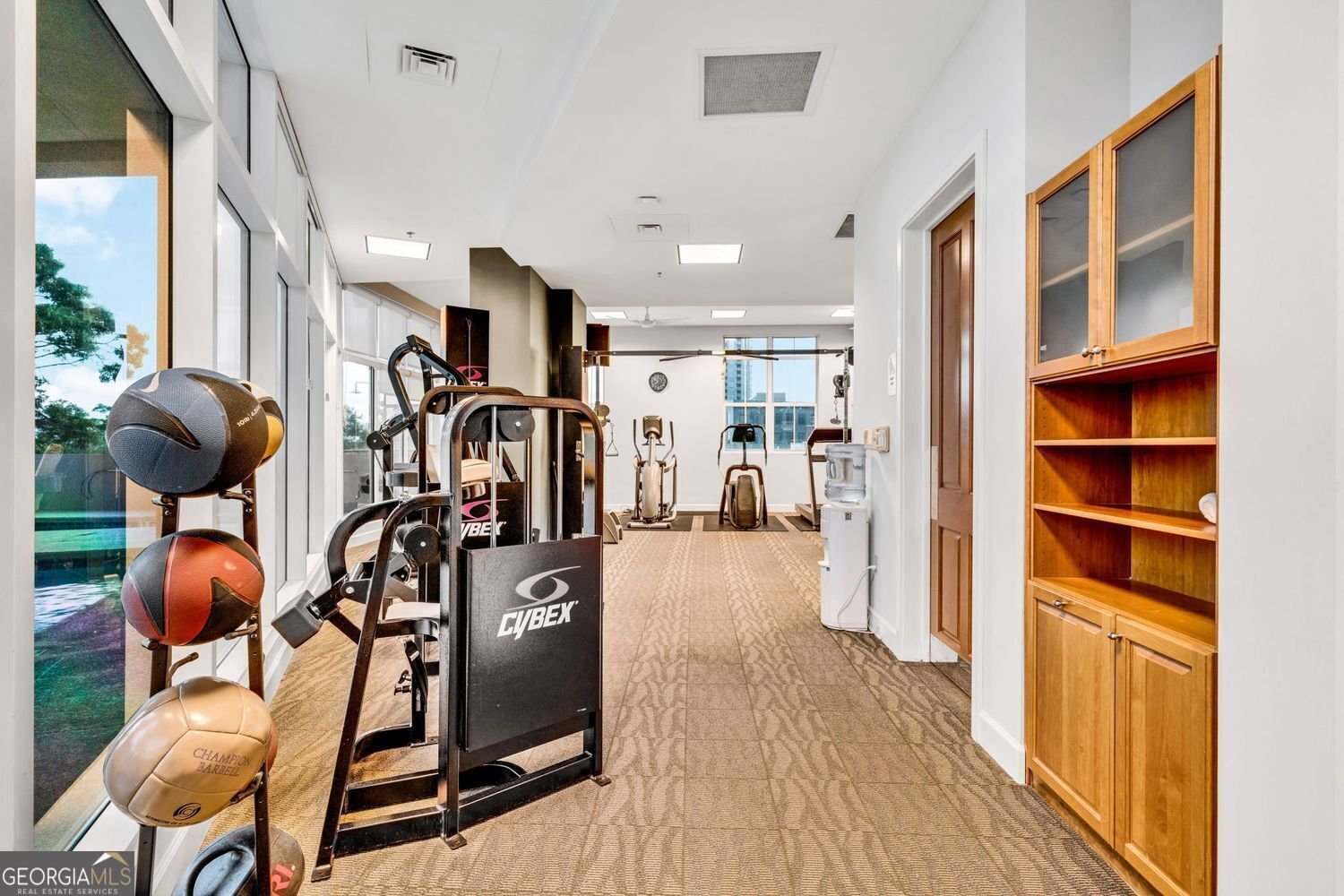 2881 Peachtree Road Atlanta - 39