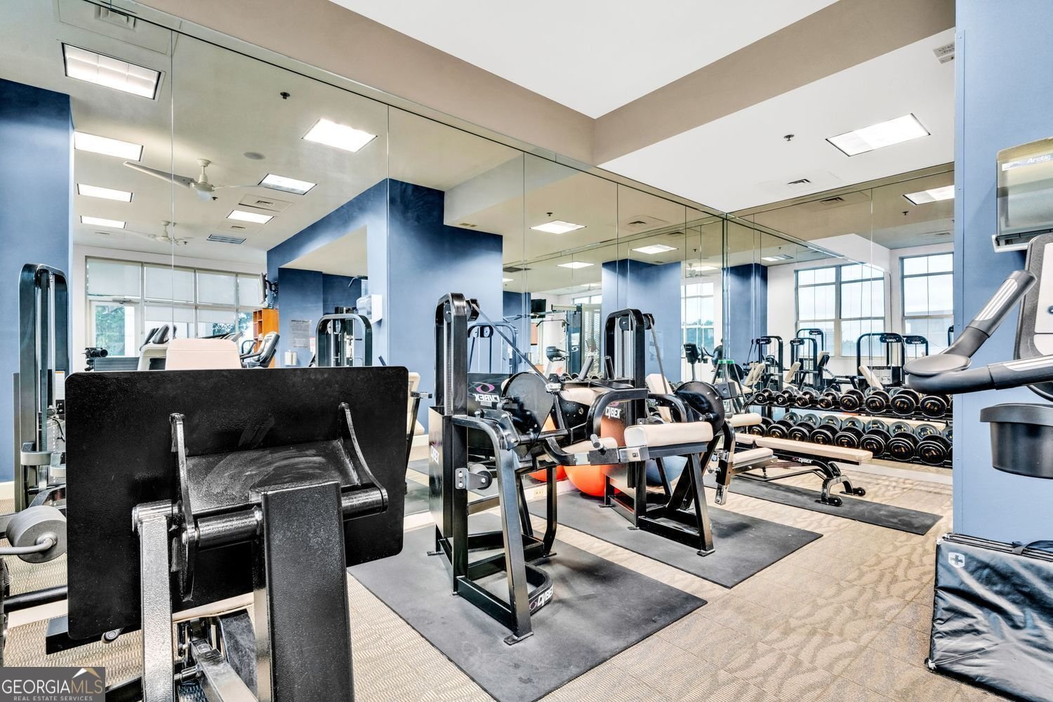 2881 Peachtree Road Atlanta - 40
