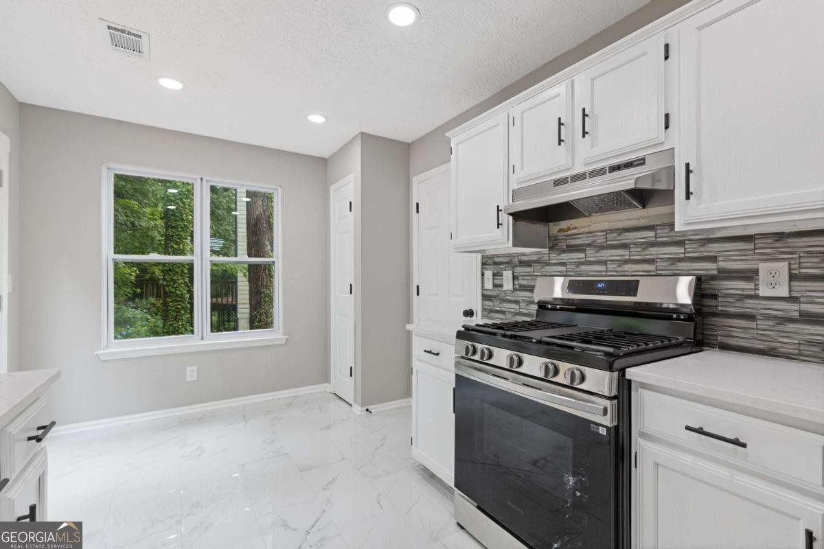 1111 Pin Oak Drive Tucker - 8