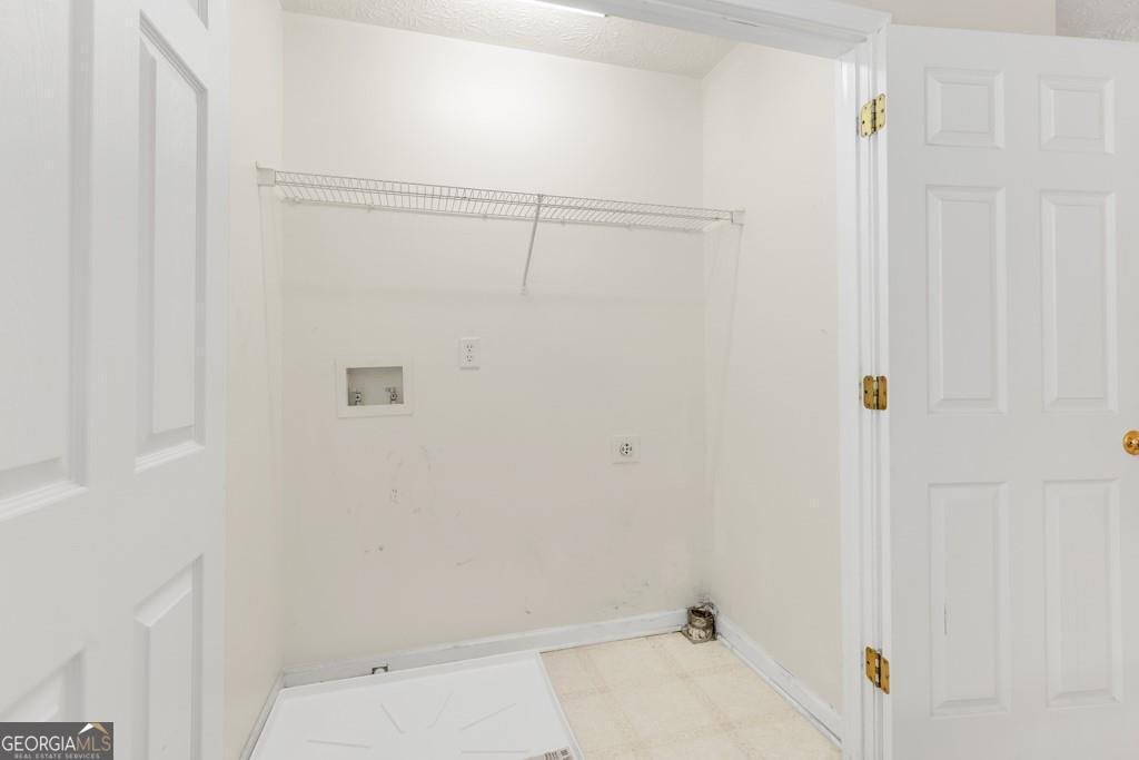 1186 Hawthorn Lane Grayson - 33