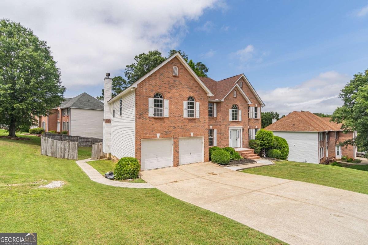 1241 Hogan Ridge Drive Grayson - 2