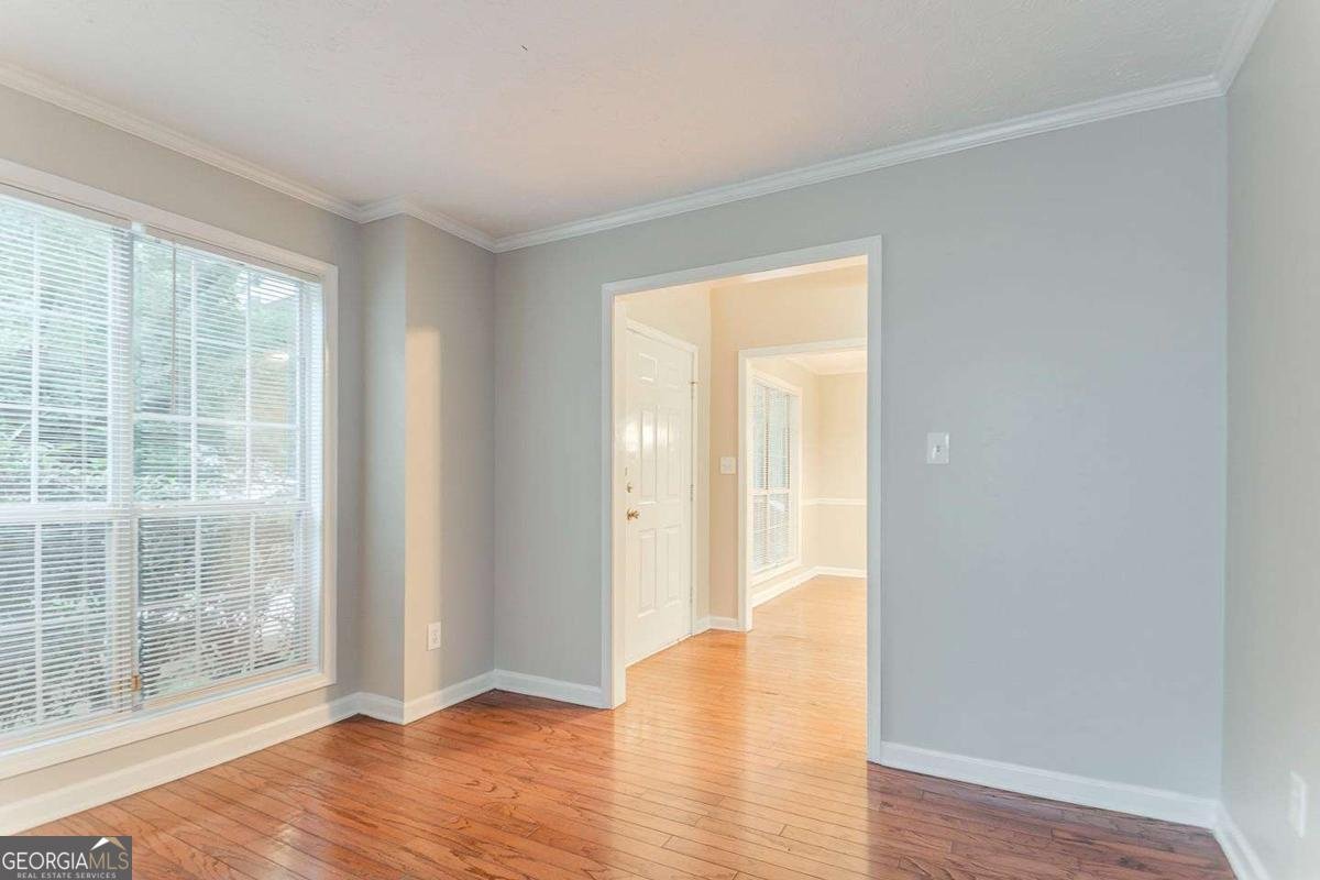 2341 Alden Jonesboro - 11