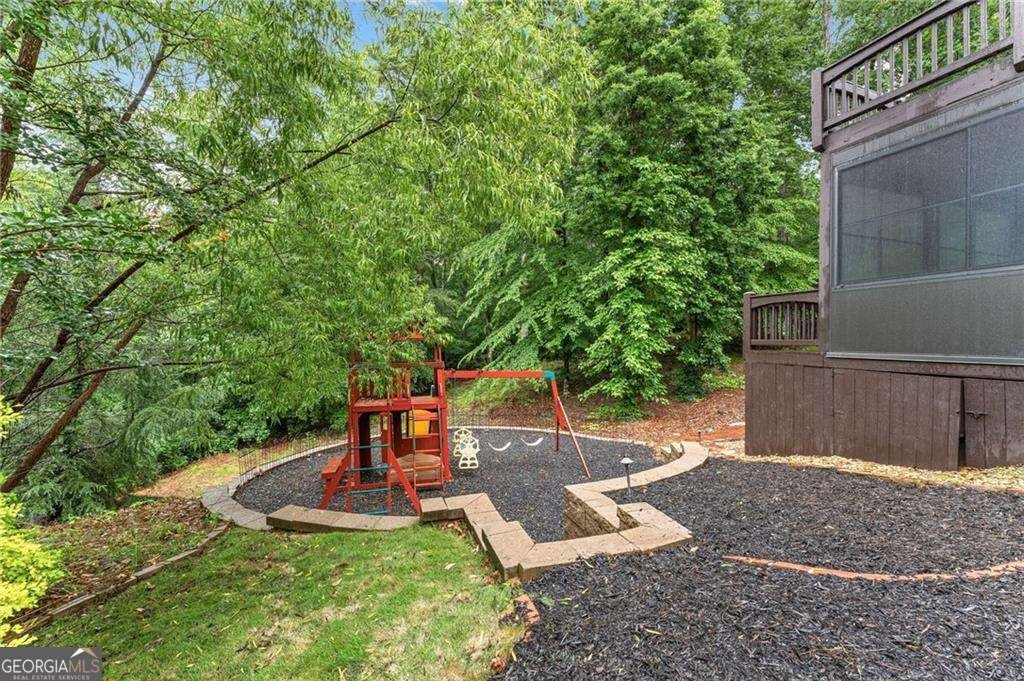 5705 Registry Oaks Lane Mableton - 76