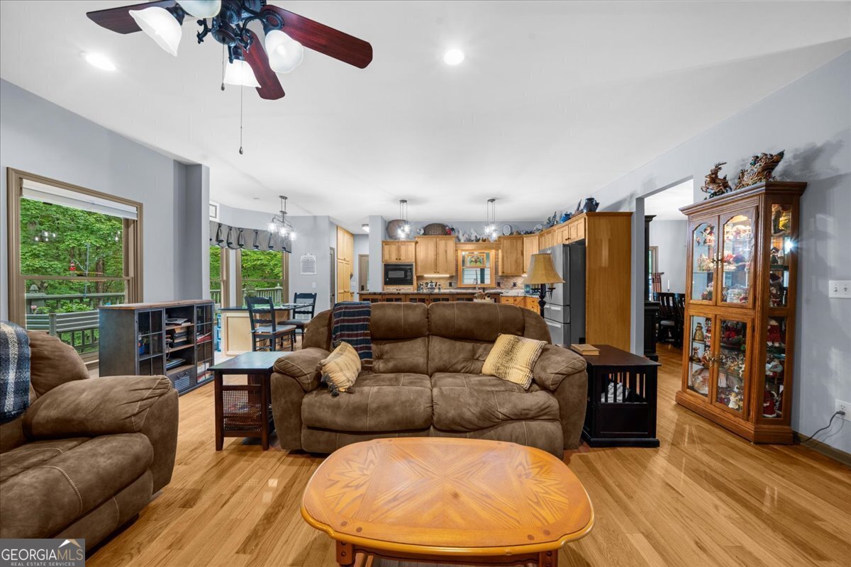 1731 Apple Pie Ridge Road Alto - 9