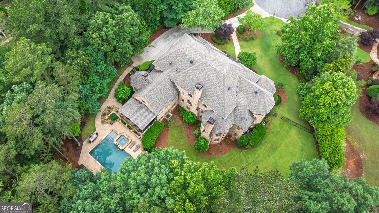 816 Blackfoot Trail Suwanee - 4