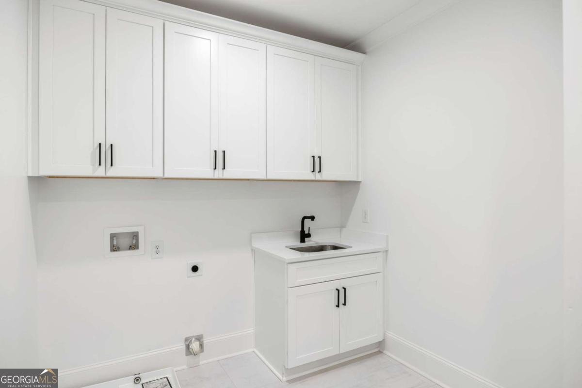 1050 Carnoustie Greensboro - 27