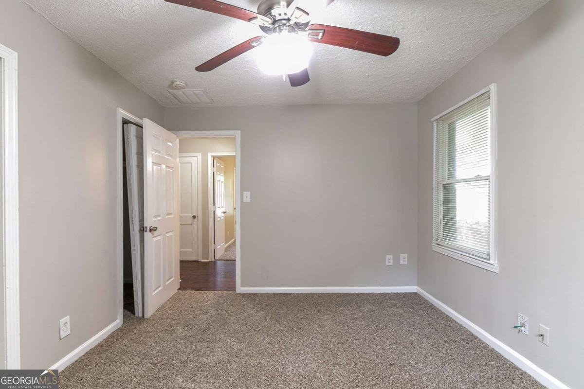 61 Springside Drive Atlanta - 19