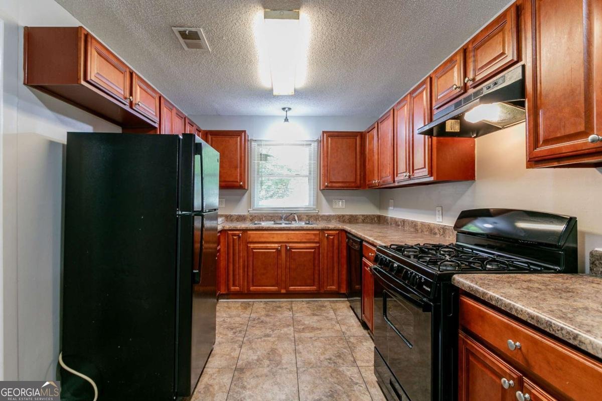 61 Springside Drive Atlanta - 2