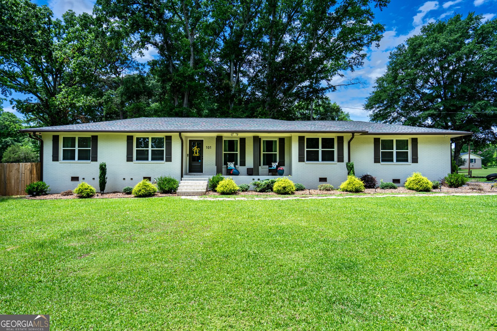 101 Crestwood Drive Lagrange - 1