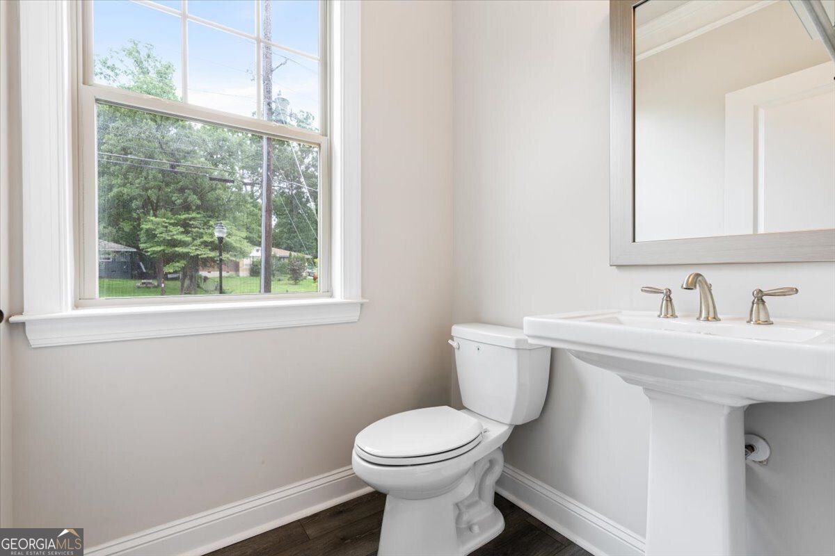 2560 Clairebrooke Bend Atlanta - 15