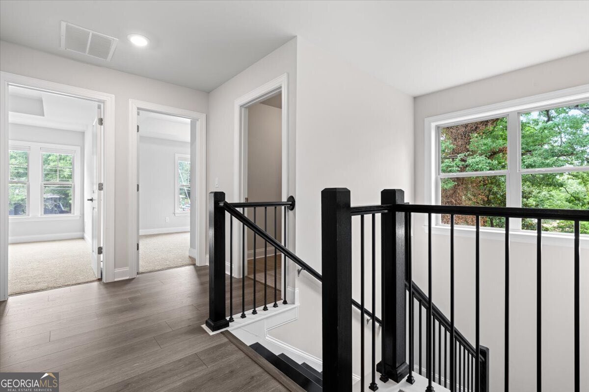 2560 Clairebrooke Bend Atlanta - 16