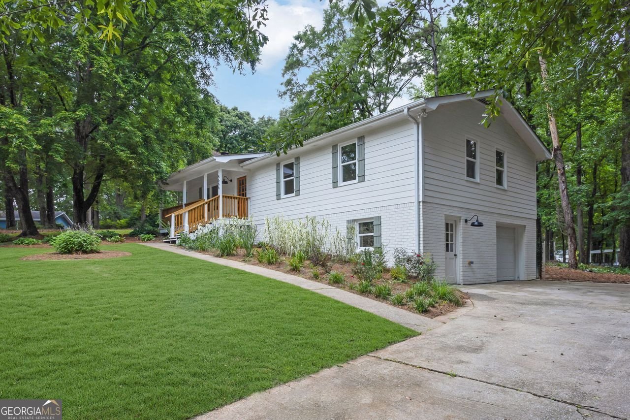 5666 Fawn Drive Powder Springs - 2