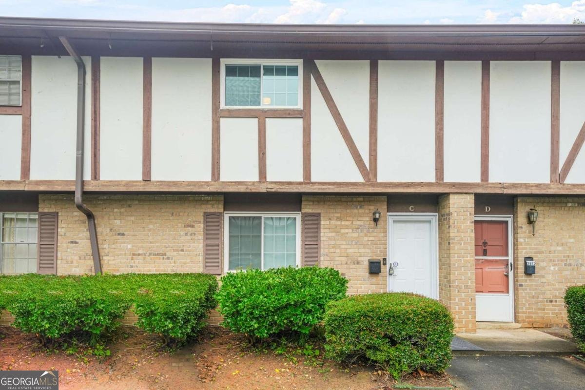 2952 Dekalb Drive Atlanta - 1