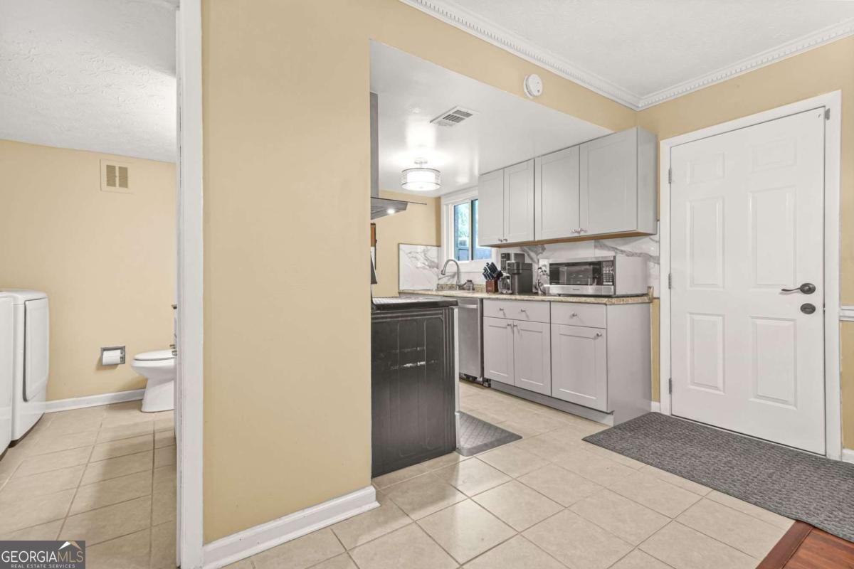 2952 Dekalb Drive Atlanta - 12