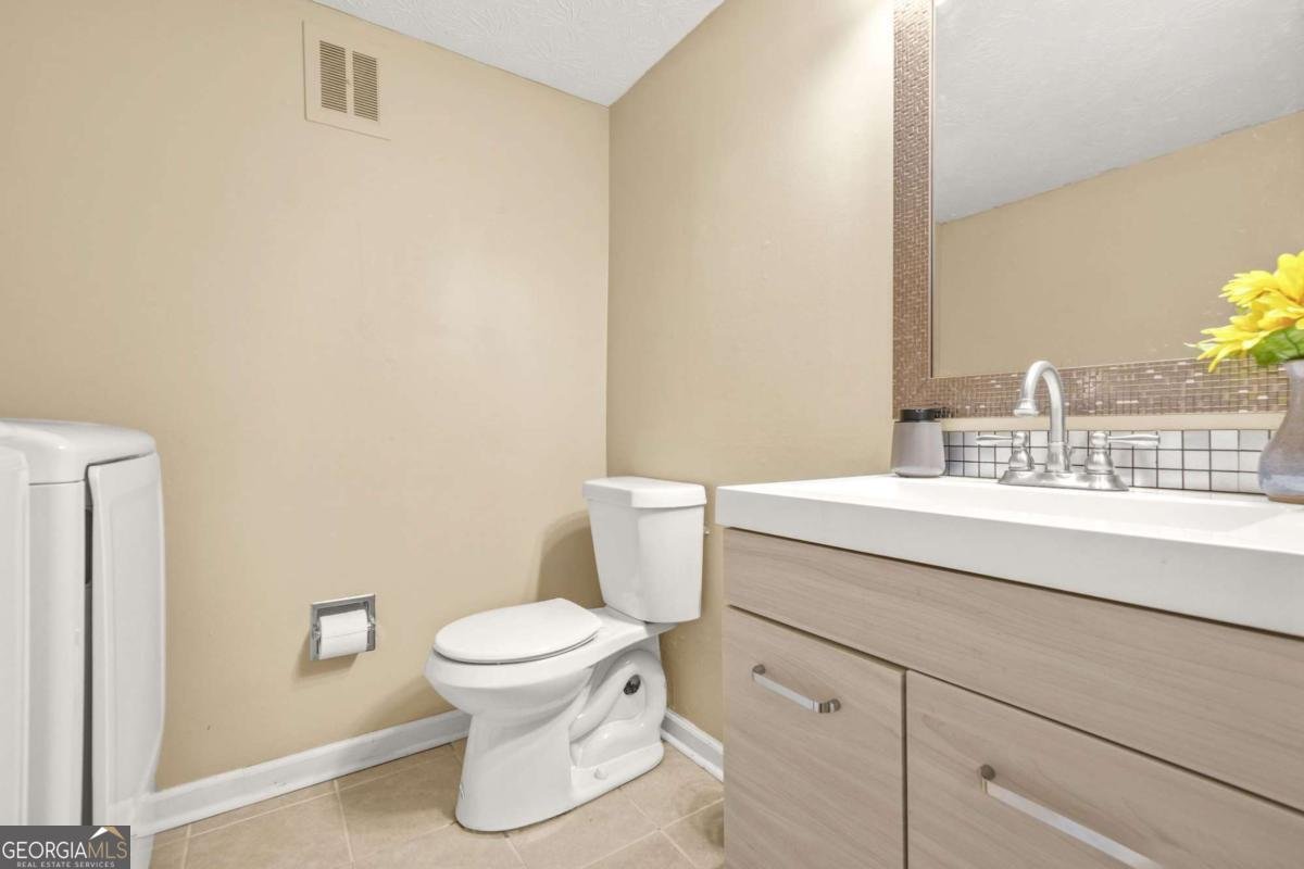 2952 Dekalb Drive Atlanta - 13