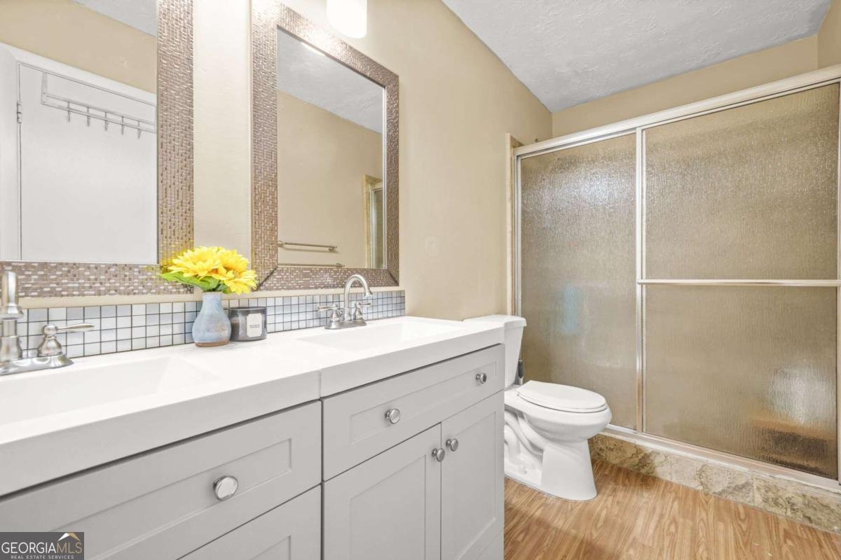2952 Dekalb Drive Atlanta - 20
