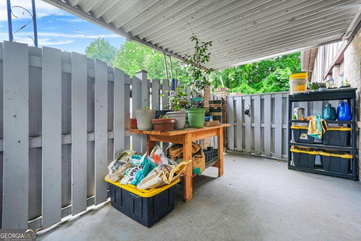 2952 Dekalb Drive Atlanta - 23