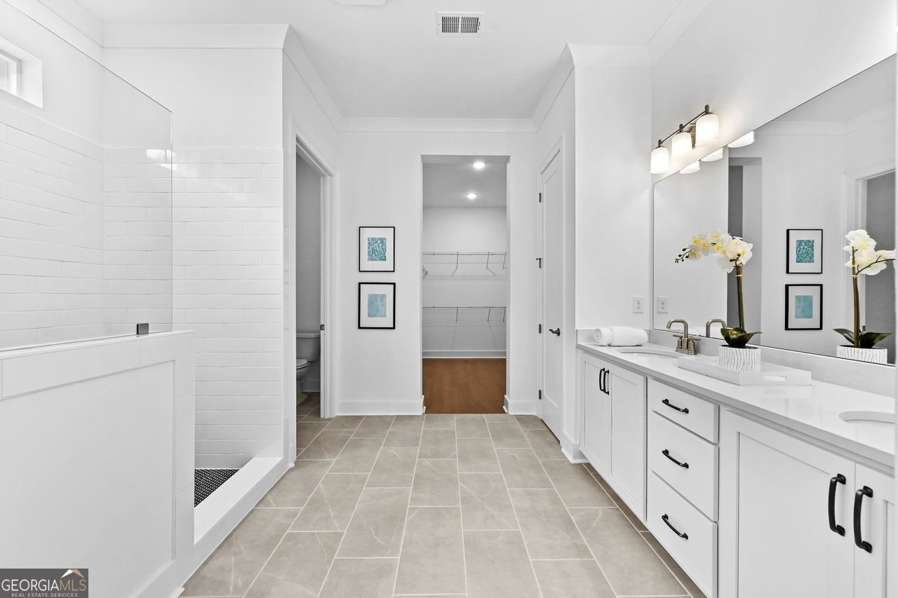 7020 COTTAGE GROVE Drive Flowery Branch - 32