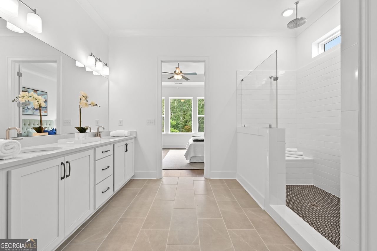 7020 COTTAGE GROVE Drive Flowery Branch - 35
