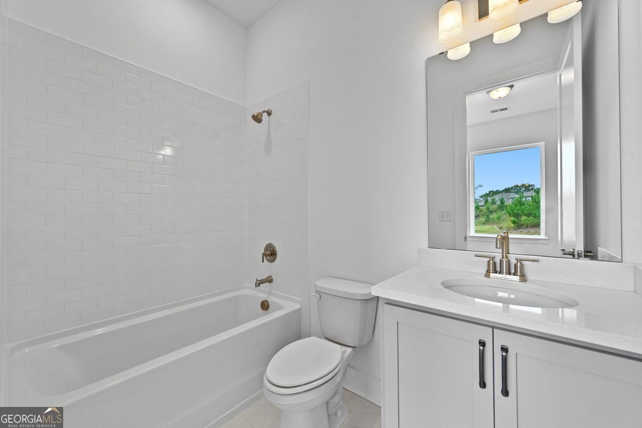7020 COTTAGE GROVE Drive Flowery Branch - 38