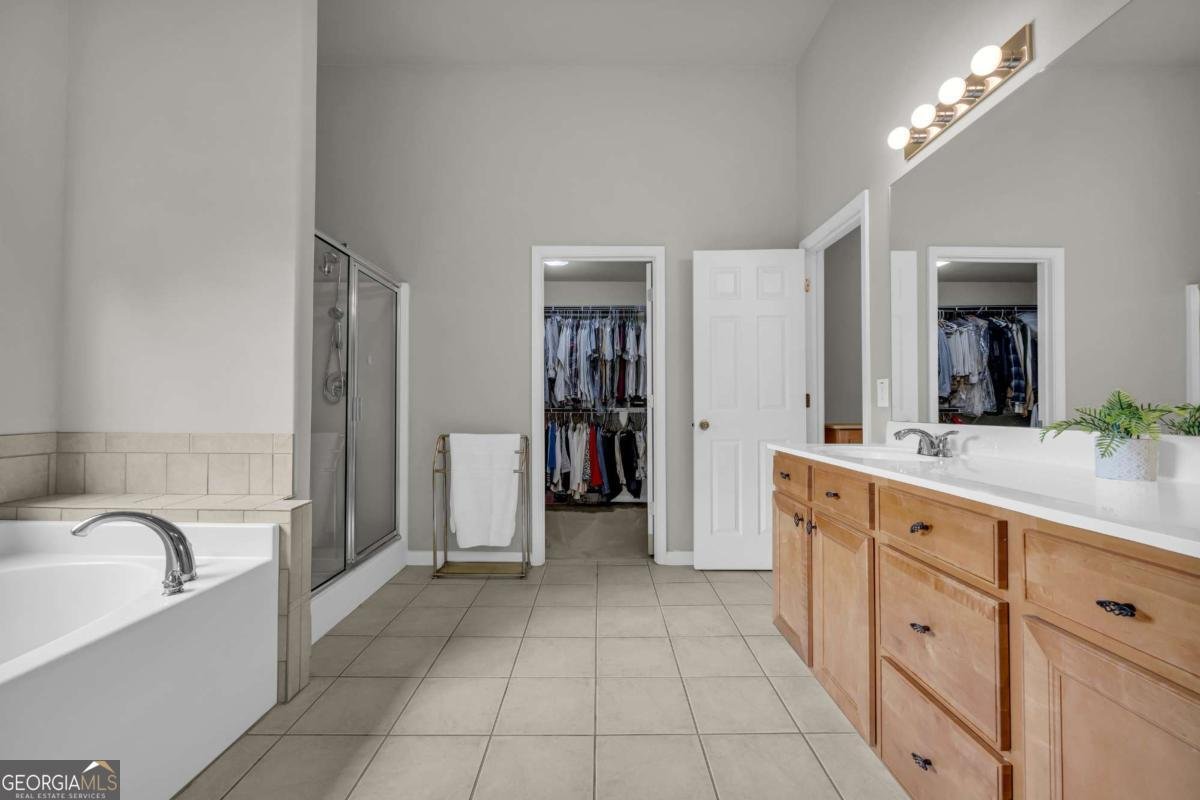 713 Lincoln Drive Winder - 40