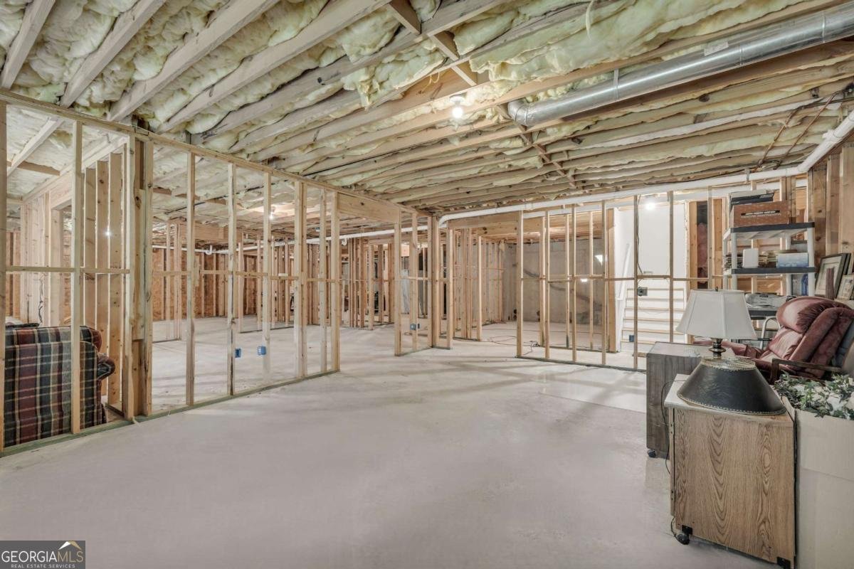 713 Lincoln Drive Winder - 58