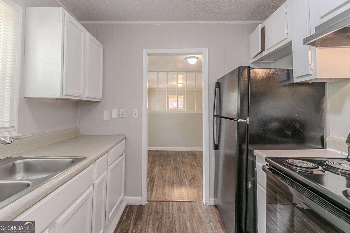 2239 Carey Drive Atlanta - 6